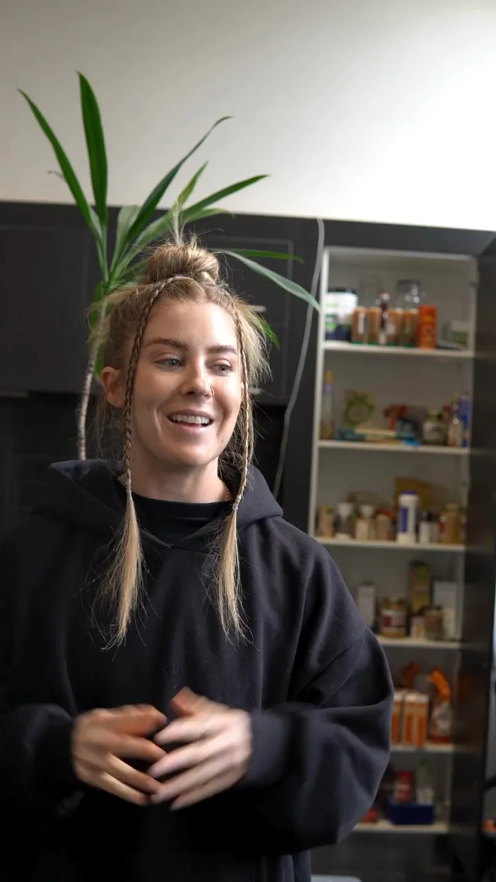 Coach Lydia video testimonial about FitPros.io personal training software