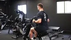 Chest supported row machine